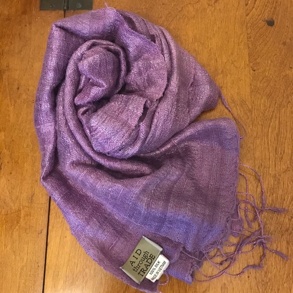 Fair Trade Accessories - Free Trade Raw Silk Scarf